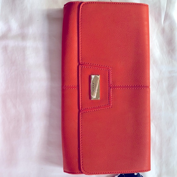 BCBG Paris Handbags - NWT BCBG PARIS Chic Clutch Orange